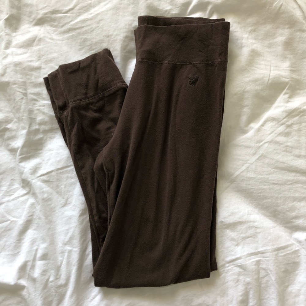 Cropped brown leggings